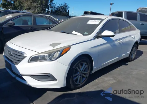 2016 Hyundai Sonata Se z USA, uszkodzony, nr VIN 5NPE24AF2GH371720